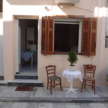 Korthi By The Seaside. Ormos (Andros)