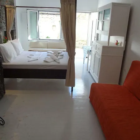 Korthi By The Seaside. * Ormos (Andros)