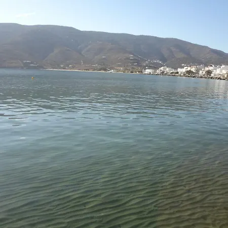 Lägenhet Korthi By The Seaside. Ormos (Andros)