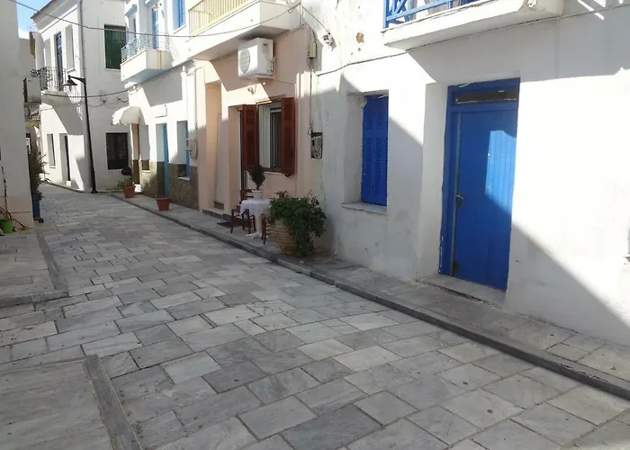 Lejlighed Korthi By The Seaside. Ormos (Andros)